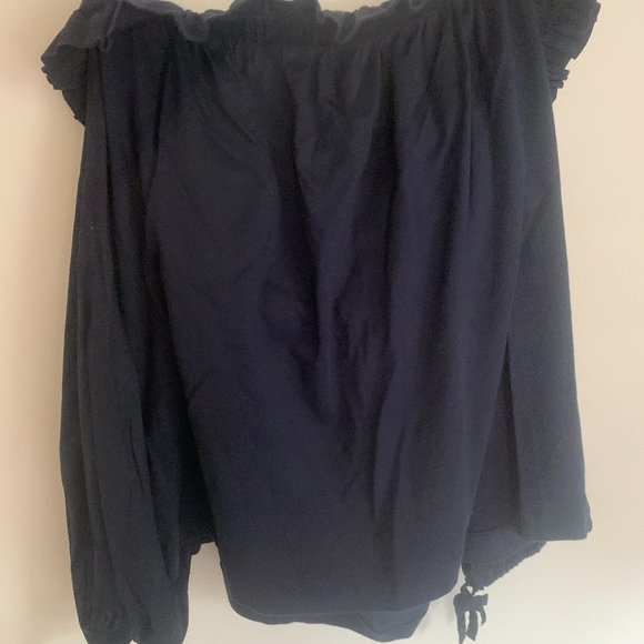 Banana Republic Puffy Sleeve Peasant Top in Navy - Picture 3 of 5